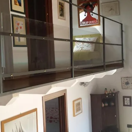 בית נופש Attico In Complesso Turistico פוליקורו